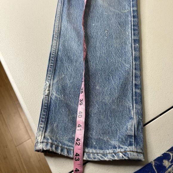 VTG Levis 501 Jeans Mens 32x32 90s USA Button Fly Distressed Patched Denim - Picture 11 of 12